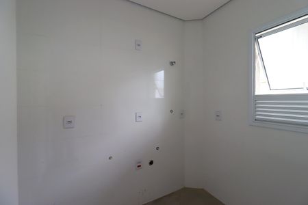 Apartamento à venda com 102m², 2 quartos e 1 vagaCozinha