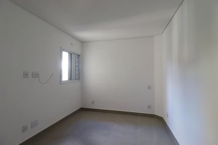 Apartamento à venda com 102m², 2 quartos e 1 vagaSuíte