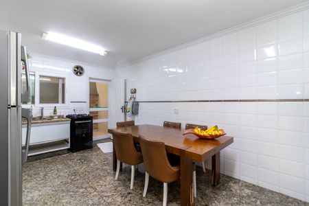 Casa à venda com 300m², 3 quartos e 5 vagasCozinha