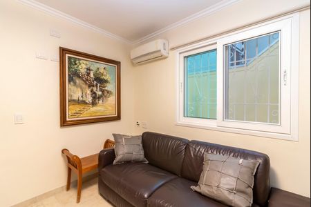 Casa à venda com 300m², 3 quartos e 5 vagasEscritório