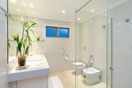 Casa à venda com 300m², 3 quartos e 5 vagasBanheiro da Suíte 2