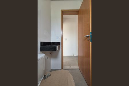 Apartamento à venda com 106m², 2 quartos e 1 vaga Apartamento à venda com 106m², 2 quartos e 1 vagaBanheiro