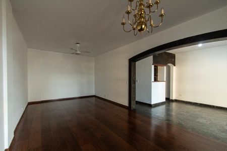 Apartamento para alugar com 200m², 3 quartos e 2 vagasSala