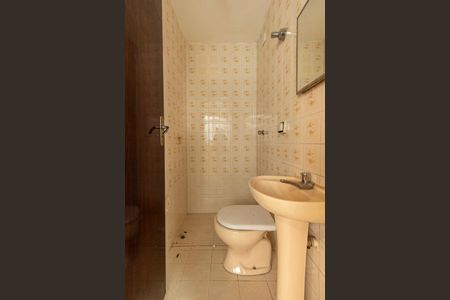 Apartamento para alugar com 200m², 3 quartos e 2 vagasBanheiro de Serviço