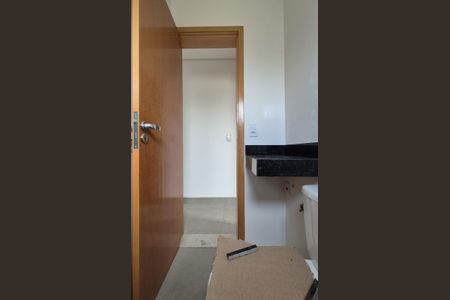 Apartamento à venda com 100m², 2 quartos e 1 vaga Apartamento à venda com 100m², 2 quartos e 1 vagaBanheiro