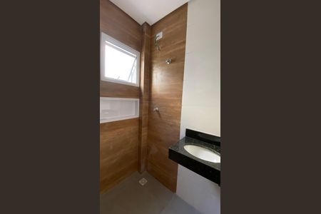 Apartamento à venda com 49m², 2 quartos e 1 vaga Apartamento à venda com 49m², 2 quartos e 1 vagaBanheiro Social