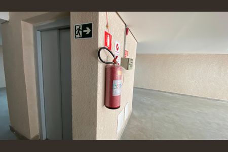 Apartamento à venda com 49m², 2 quartos e 1 vaga Apartamento à venda com 49m², 2 quartos e 1 vagaElevador