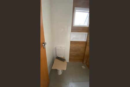 Apartamento à venda com 49m², 2 quartos e 1 vaga Apartamento à venda com 49m², 2 quartos e 1 vagaBanheiro Social
