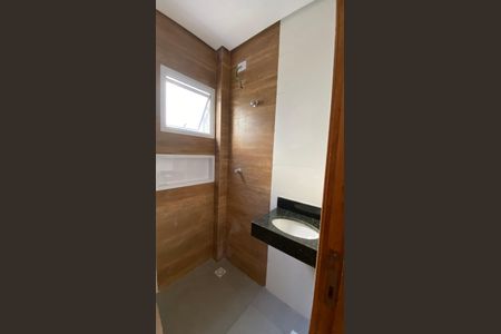 Apartamento à venda com 49m², 2 quartos e 1 vaga Apartamento à venda com 49m², 2 quartos e 1 vagaBanheiro Social