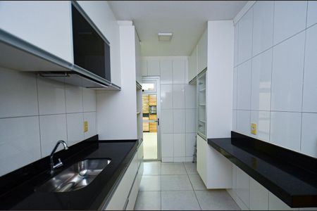 Apartamento à venda com 148m², 3 quartos e 2 vagasCozinha