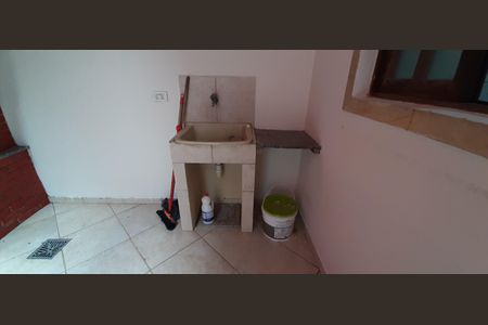 Casa de condomínio à venda com 73m², 2 quartos e 1 vagaÁrea de Serviço