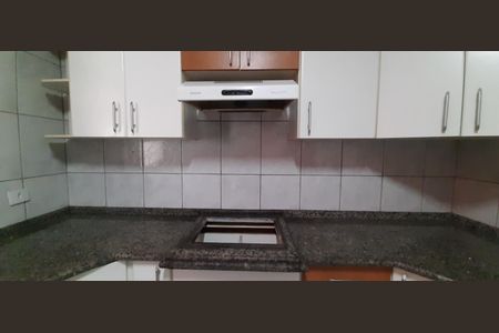 Casa de condomínio à venda com 73m², 2 quartos e 1 vagaCozinha