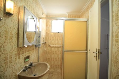 Apartamento para alugar com 160m², 4 quartos e 2 vagasBanheiro do Quarto 4