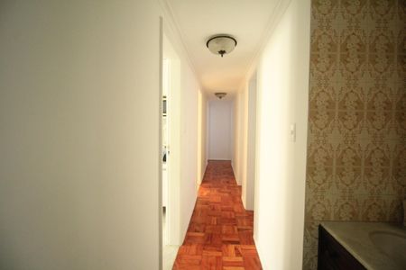 Apartamento para alugar com 160m², 4 quartos e 2 vagasCorredor