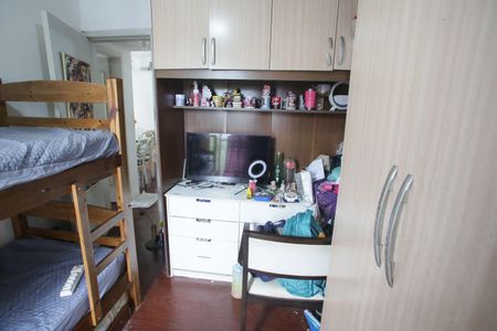 Apartamento à venda com 80m², 3 quartos e 1 vagaQuarto 2