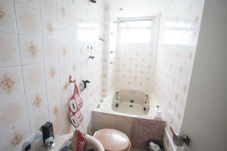 Apartamento à venda com 80m², 3 quartos e 1 vagaBanheiro da Suíte