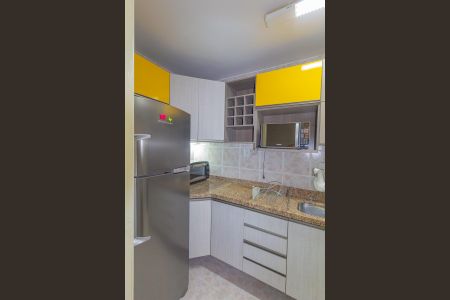 Apartamento à venda com 45m², 2 quartos e sem vagaCozinha e Área de Serviço