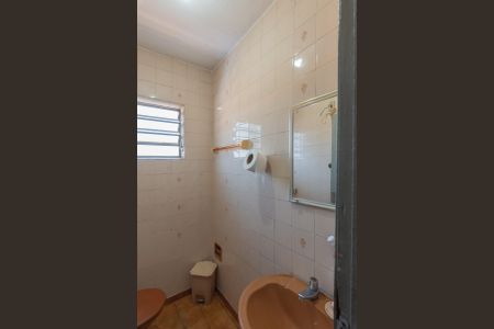 Casa à venda com 104m², 3 quartos e 3 vagas Casa à venda com 104m², 3 quartos e 3 vagasBanheiro