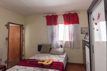 Casa à venda com 104m², 3 quartos e 3 vagas Casa à venda com 104m², 3 quartos e 3 vagasSuíte