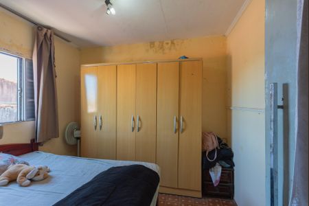 Casa à venda com 104m², 3 quartos e 3 vagas Casa à venda com 104m², 3 quartos e 3 vagasQuarto 2