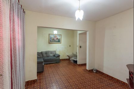 Casa à venda com 104m², 3 quartos e 3 vagas Casa à venda com 104m², 3 quartos e 3 vagasSala