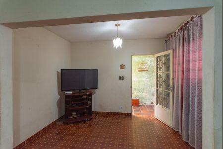 Casa à venda com 104m², 3 quartos e 3 vagas Casa à venda com 104m², 3 quartos e 3 vagasSala