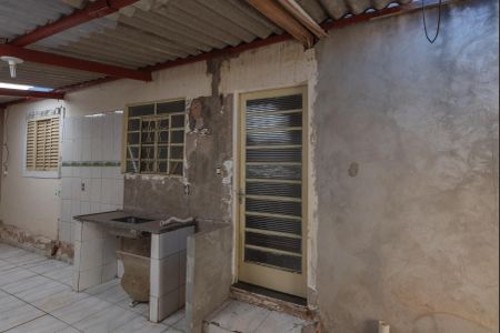 Casa à venda com 104m², 3 quartos e 3 vagas Casa à venda com 104m², 3 quartos e 3 vagasCasa 2- Fachada