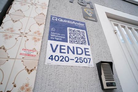 Casa para alugar com 123m², 2 quartos e 2 vagasPlaca