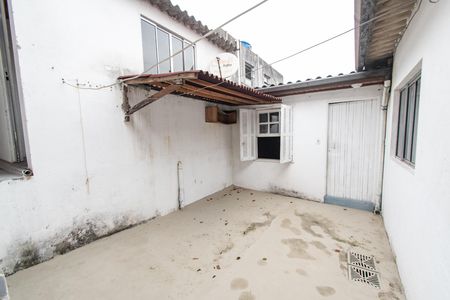 Casa para alugar com 55m², 2 quartos e sem vaga Casa para alugar com 55m², 2 quartos e sem vagaQuintal