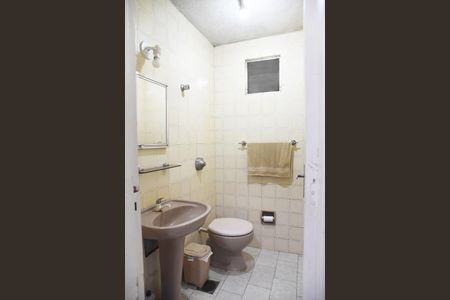 Apartamento à venda com 67m², 2 quartos e 1 vagaBanheiro 2