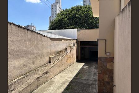 Casa à venda com 180m², 3 quartos e 2 vagas