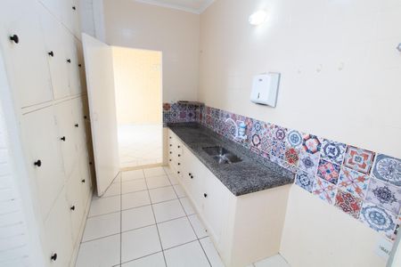 Casa para alugar com 133m², 3 quartos e 3 vagas Casa para alugar com 133m², 3 quartos e 3 vagasCozinha