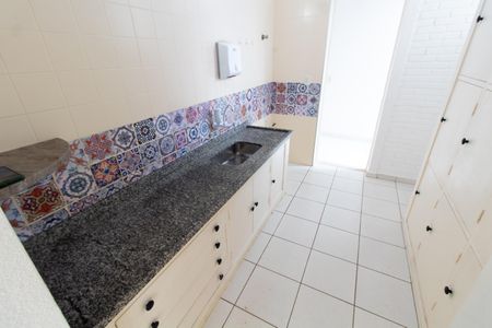 Casa para alugar com 133m², 3 quartos e 3 vagas Casa para alugar com 133m², 3 quartos e 3 vagasCozinha