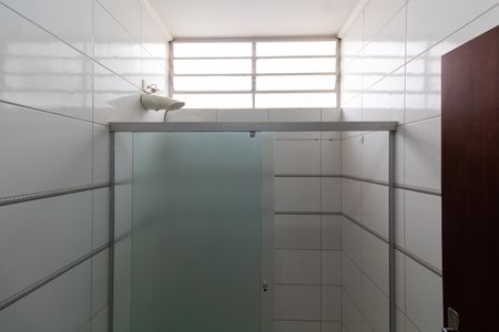 Casa para alugar com 133m², 3 quartos e 3 vagas Casa para alugar com 133m², 3 quartos e 3 vagasBanheiro Social