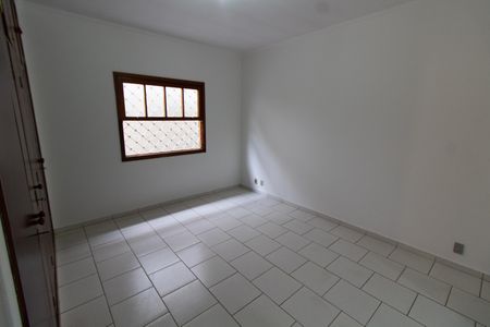 Casa para alugar com 133m², 3 quartos e 3 vagas Casa para alugar com 133m², 3 quartos e 3 vagasSuíte