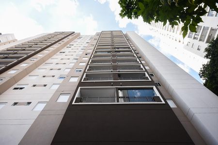 Apartamento para alugar com 62m², 2 quartos e 1 vagaFachada