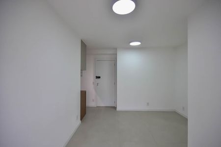 Apartamento para alugar com 62m², 2 quartos e 1 vagaSala