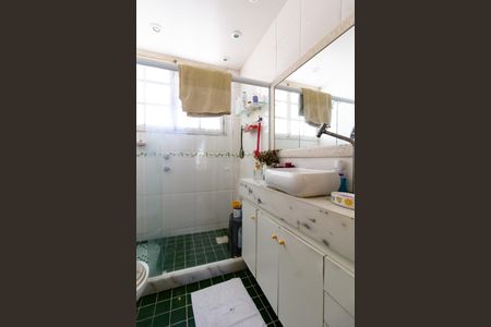 Apartamento à venda com 200m², 3 quartos e sem vagaBanheiro da suíte