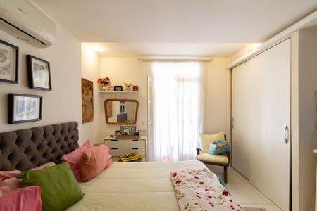 Apartamento à venda com 200m², 3 quartos e sem vagaQuarto 3