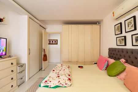 Apartamento à venda com 200m², 3 quartos e sem vagaQuarto 3