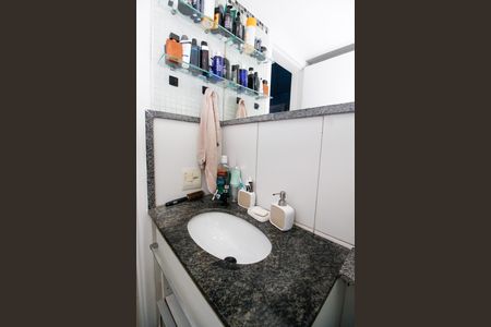 Apartamento à venda com 69m², 2 quartos e 1 vagaBanheiro