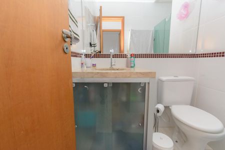 Apartamento à venda com 130m², 3 quartos e 2 vagasBanheiro Social