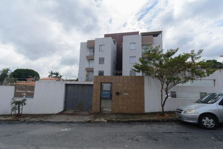 Apartamento à venda com 130m², 3 quartos e 2 vagasFachada
