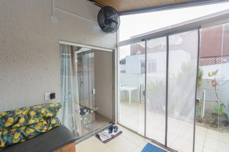 Apartamento à venda com 130m², 3 quartos e 2 vagasCobertura