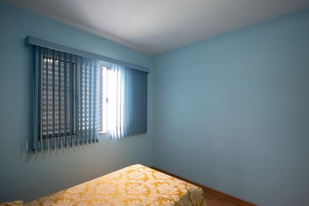 Casa à venda com 240m², 3 quartos e 2 vagasQuarto 2