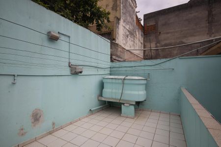 Casa à venda com 240m², 3 quartos e 2 vagasQuintal