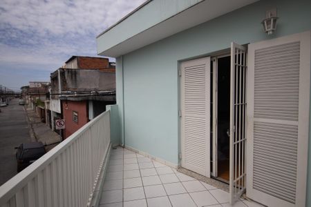 Casa à venda com 240m², 3 quartos e 2 vagasVaranda