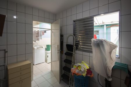 Casa à venda com 240m², 3 quartos e 2 vagasQuarto 4