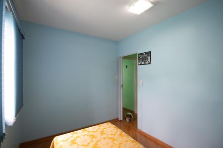 Casa à venda com 240m², 3 quartos e 2 vagasQuarto 2