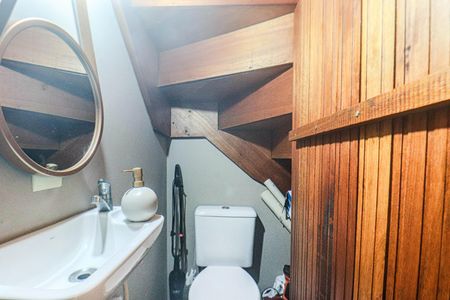 Casa de condomínio à venda com 88m², 2 quartos e 1 vagaLavabo